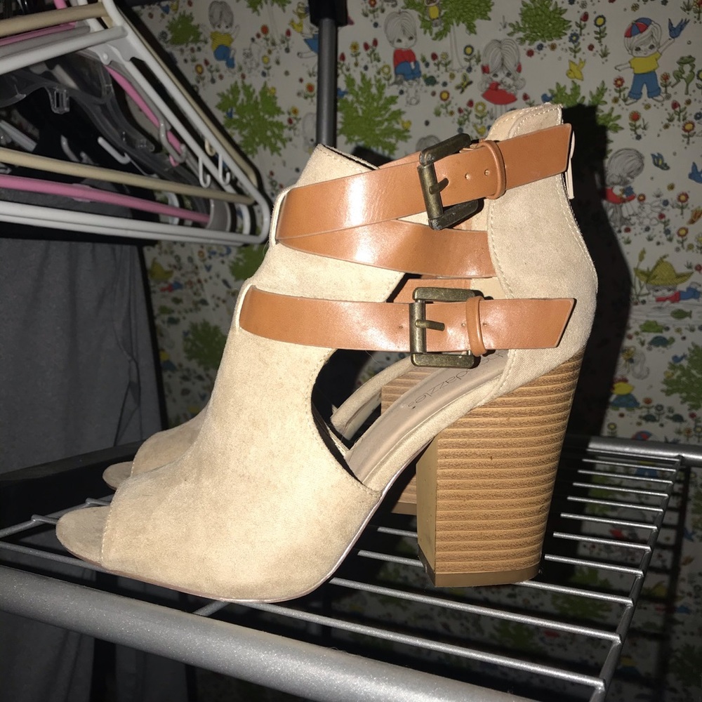 Open toed booties